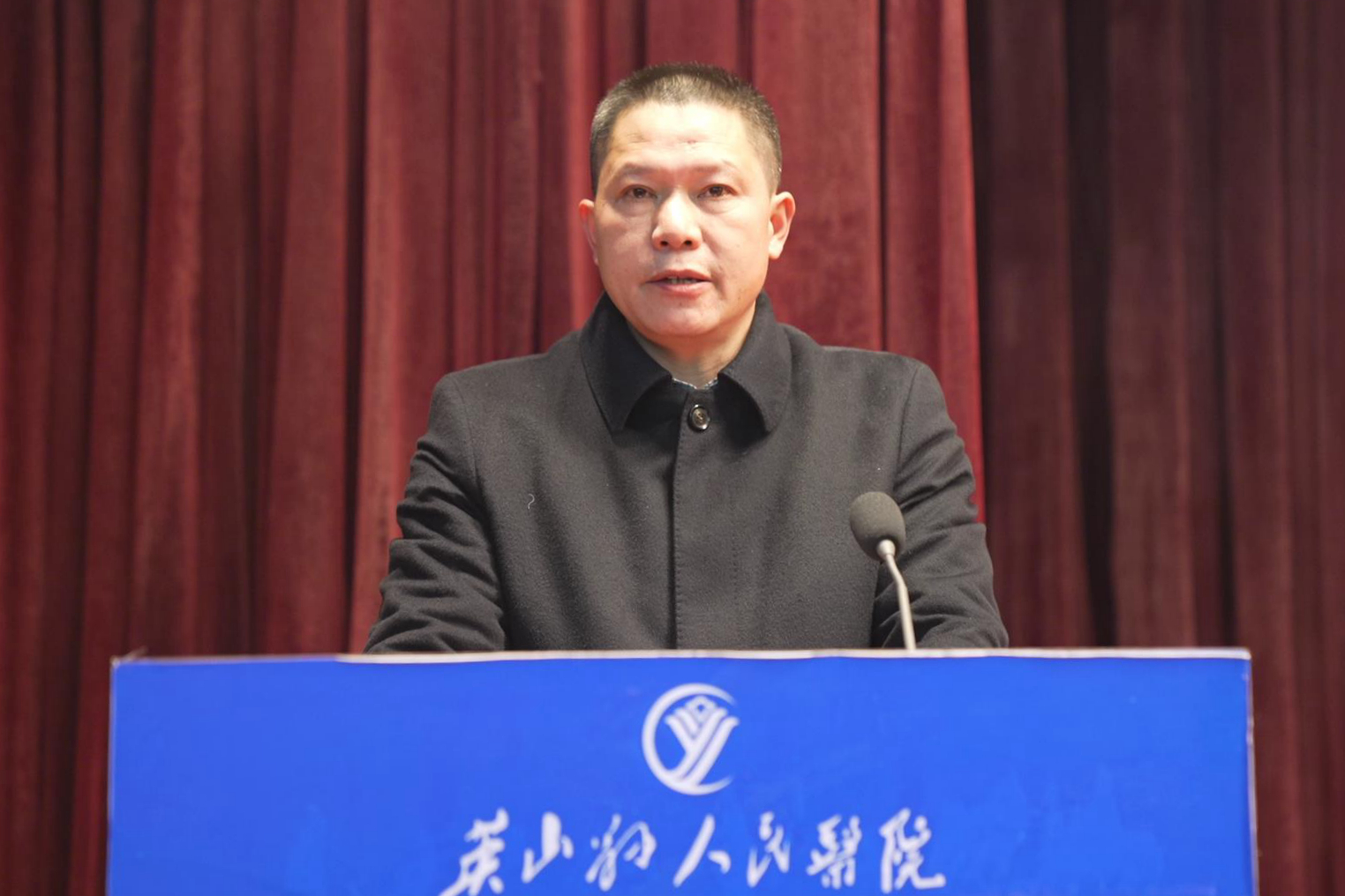 午夜精品白在线观看