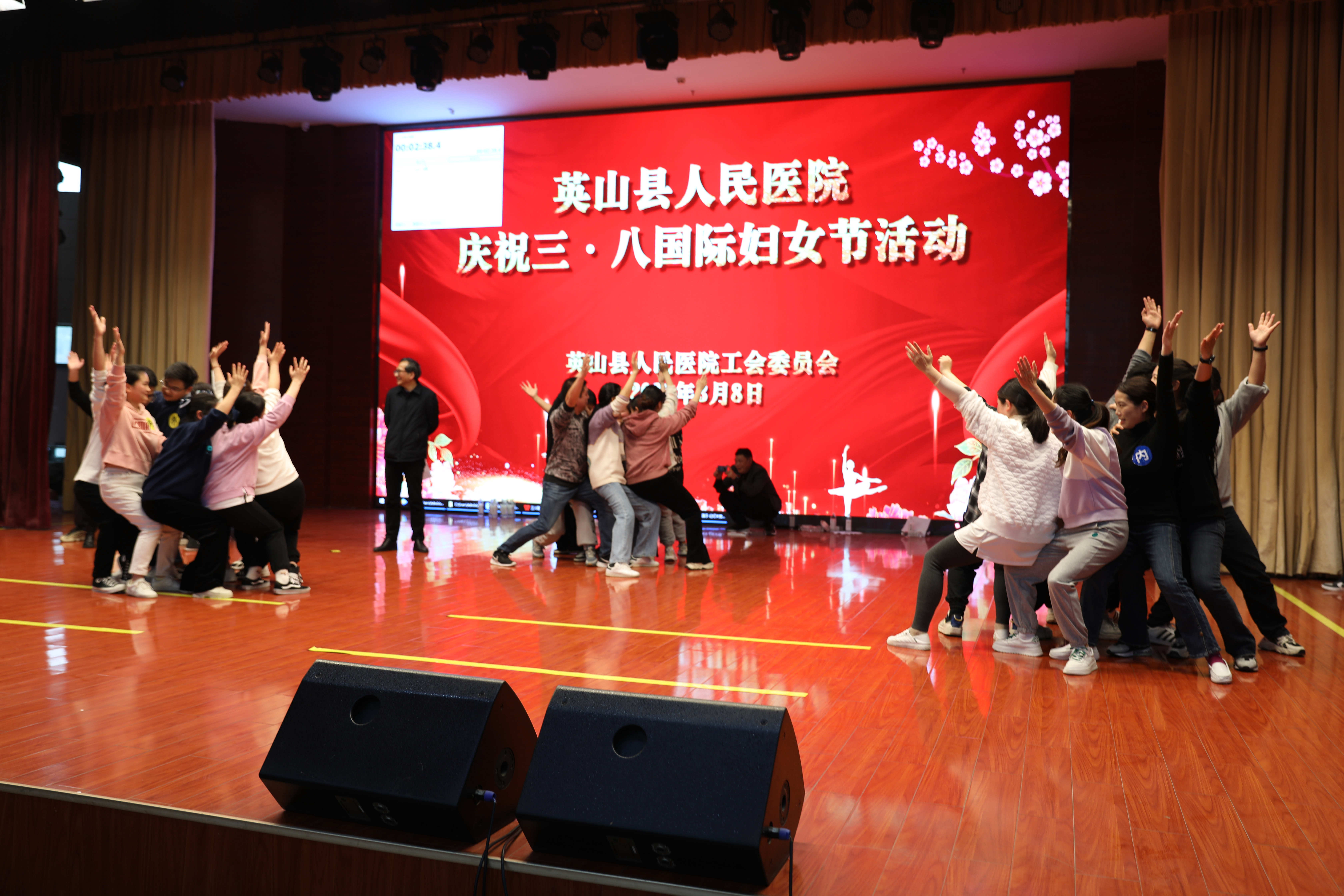 午夜精品白在线观看