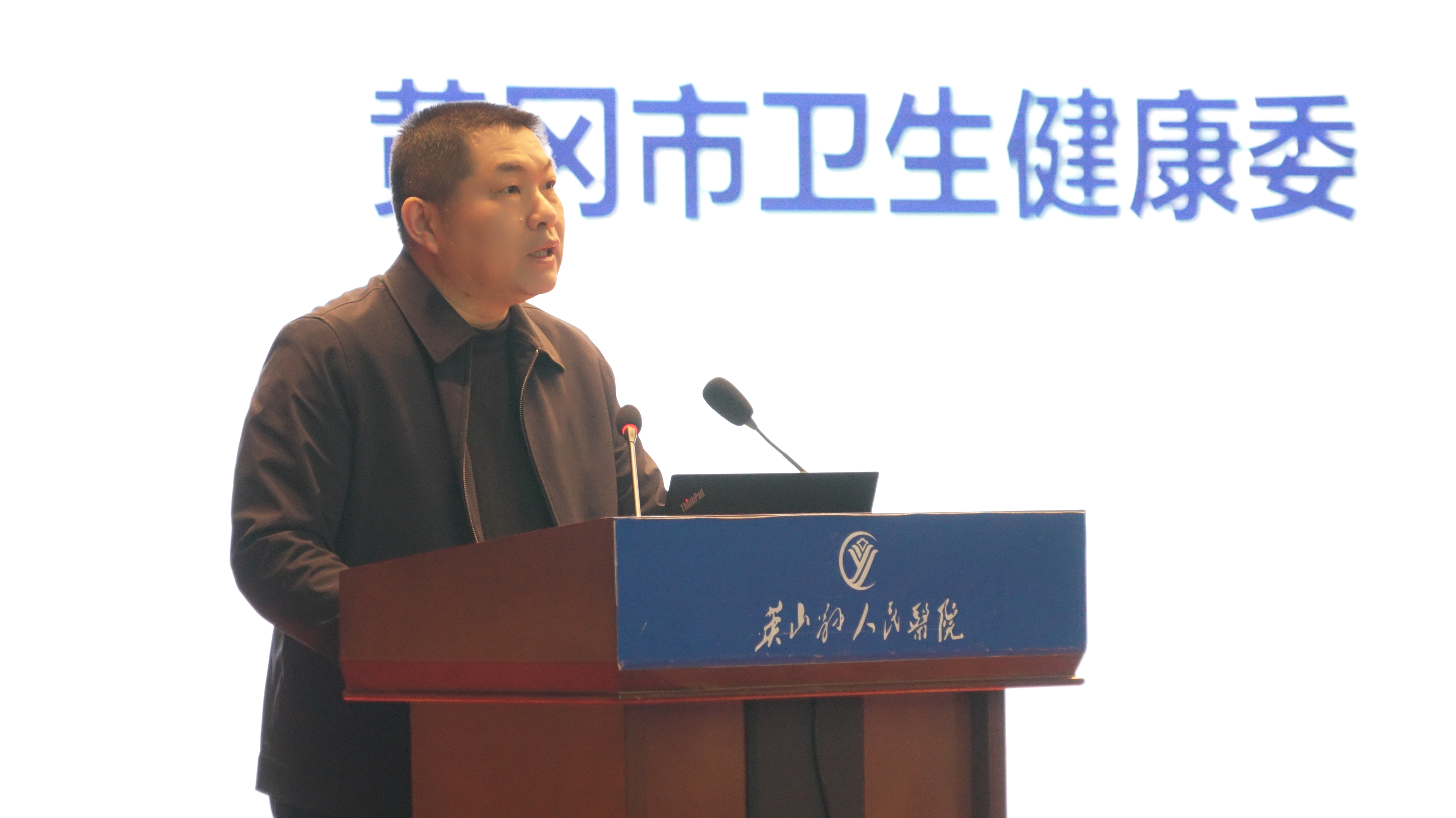 午夜精品白在线观看